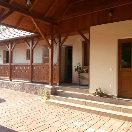Guest house Erdoszeli Vendeghaz